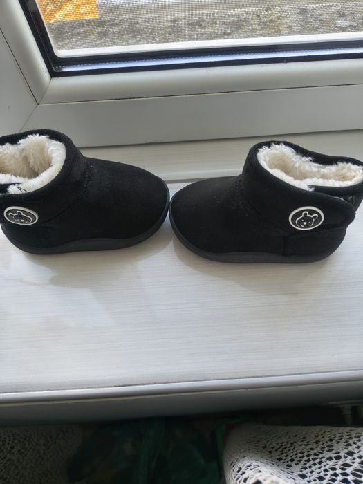 Бебешки ботушки с мека  подплатата номер 22.