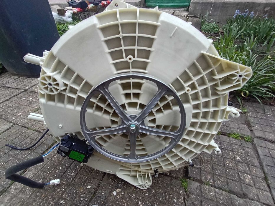 Продавам пералня  Daewoo DWD-8031 на части