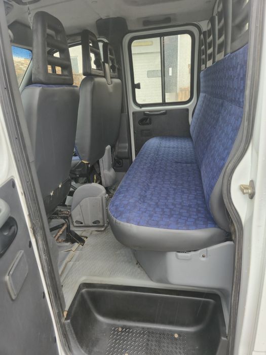 Iveco daily 7 locuri  2.8 130hp