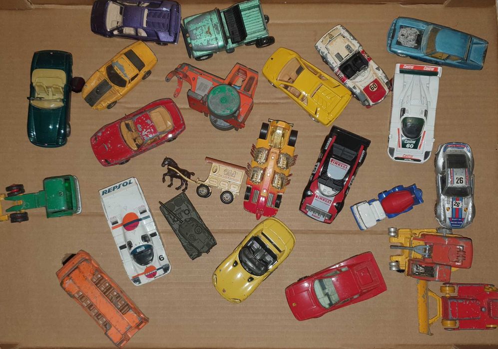 Matchbox Corgi Dinki и др. Винтидж колички влекачи камиони