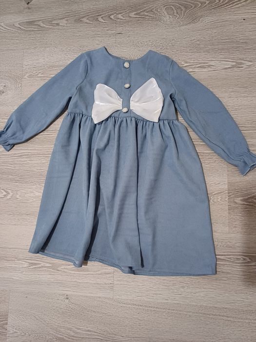 Детский платье 6-7 лет