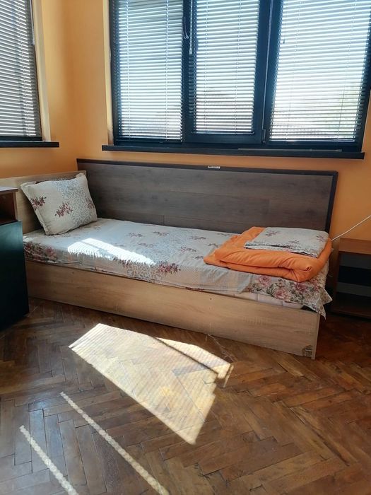 Квартири стаи за работници под  наем