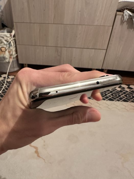 Продается редми 8