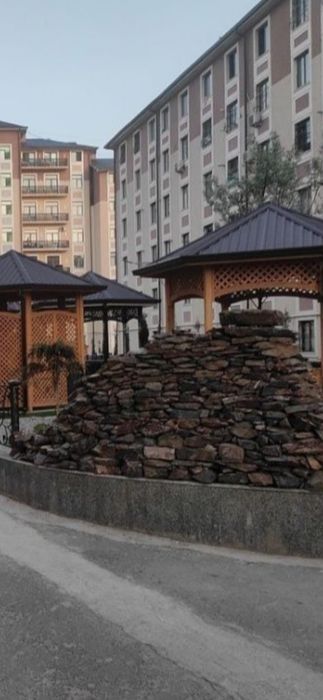 Bek baraka 2 xonali 2 qavat Remonti bor sotiladi 54 kvadrat