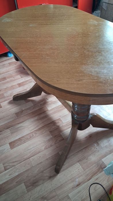 Продам стол для кухни