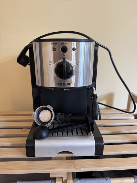 Еспресо машина Star-Light EMD-1515 - Черна/Inox