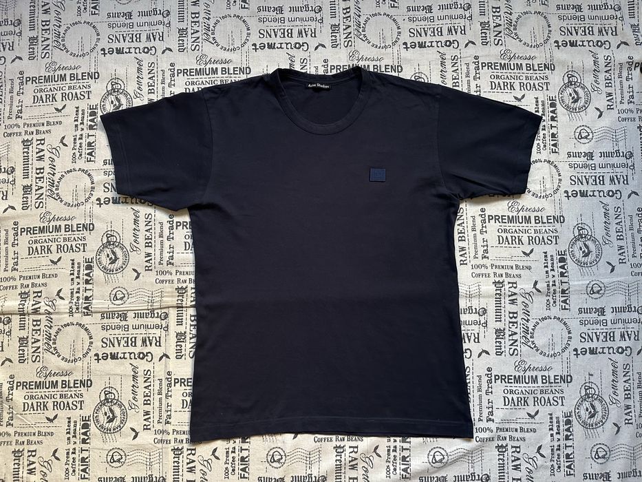 Acne Studios original тениска.S