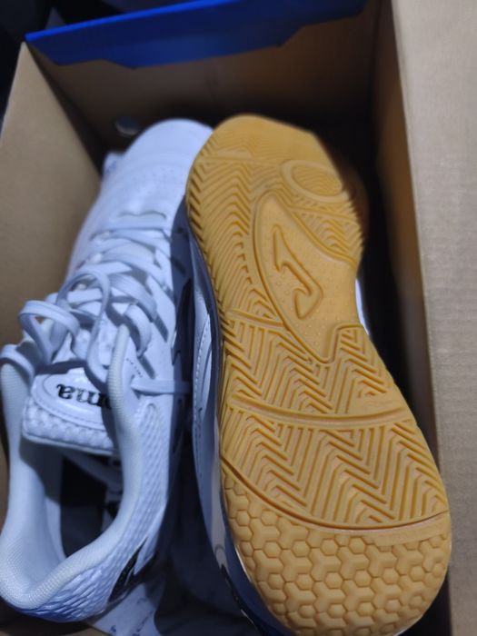 Vand ghete de fotball sala