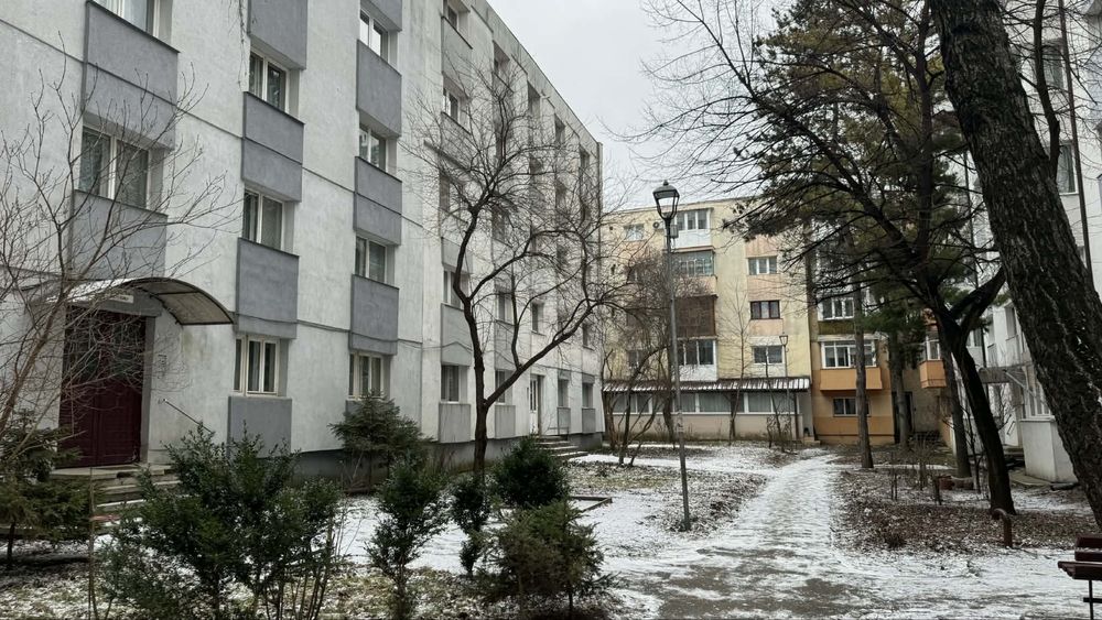 Apartamenr 3 camere Suceava