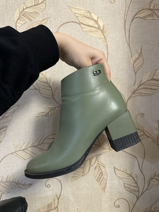 Сапоги женские, натуральная кожа