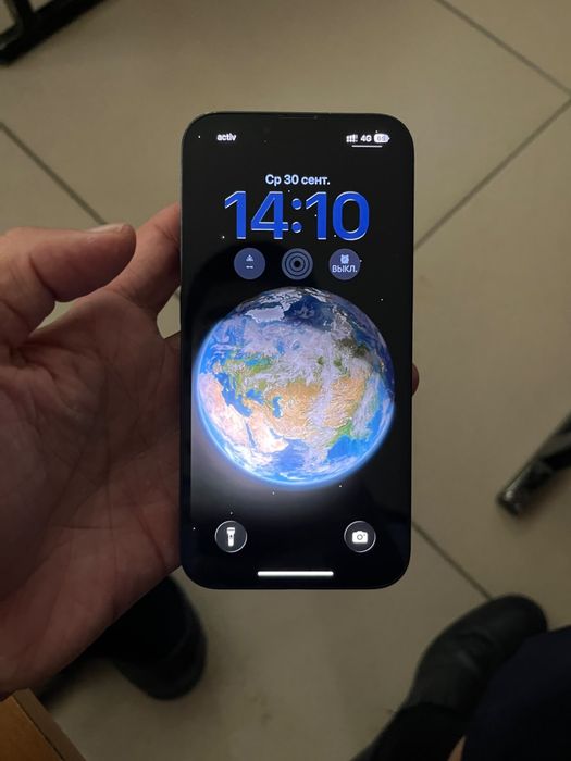 iPhone 13 256gb продам