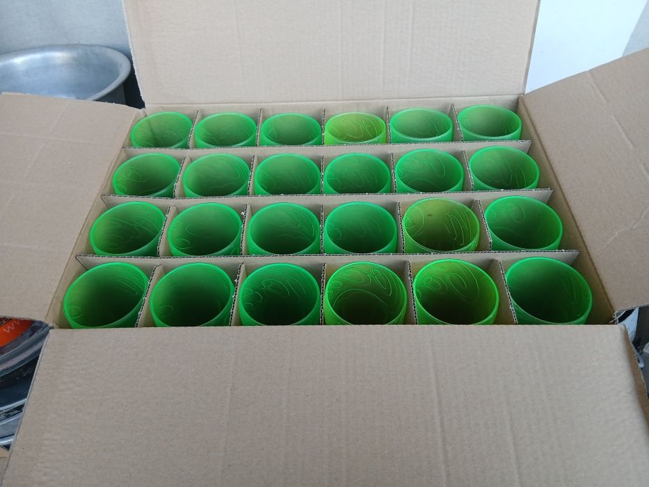 Продам стаканы кока кола .