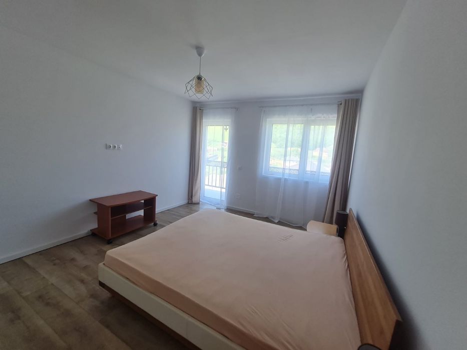 Inchiriez  casa unifamiliară in Apahida -Câmpenesti