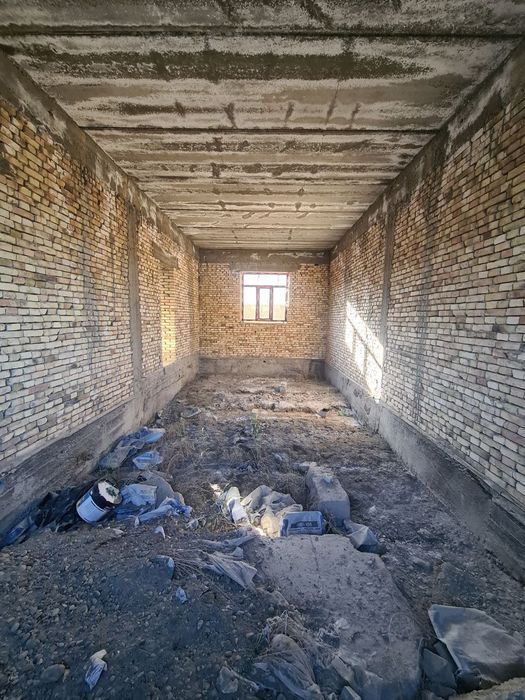 Карвон Шейхон томонда участка Сотилади. 89900$