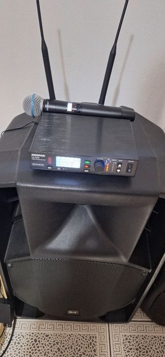 Microfon  shure ulx D 24 vând sau schimb cu 2 fbt himaxx 60