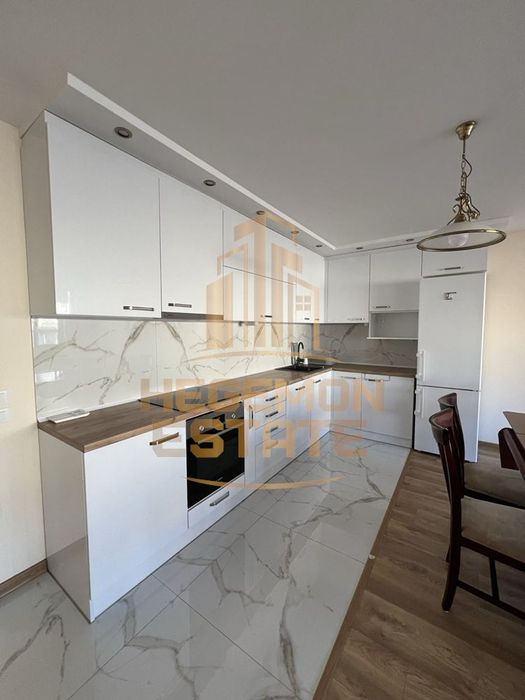 3-стаен в Варна-Операта площ 150 цена 659000