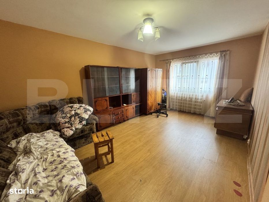 Apartament de inchiriat, 50 mp, zona Bradet — fotografia 1
