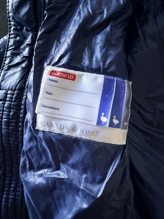 Geaca canada goose