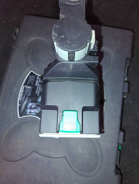 DH 28 PD HITACHI rotopercutor SDS- plus, 3,5 J, cu aspirator praf