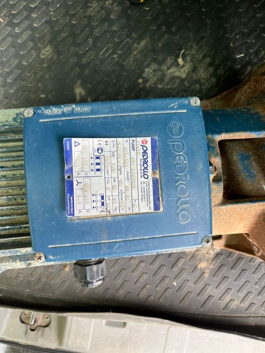 Продаётся Водяной насос