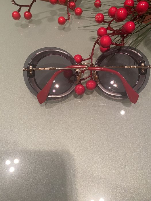 Солнцезащитные очки