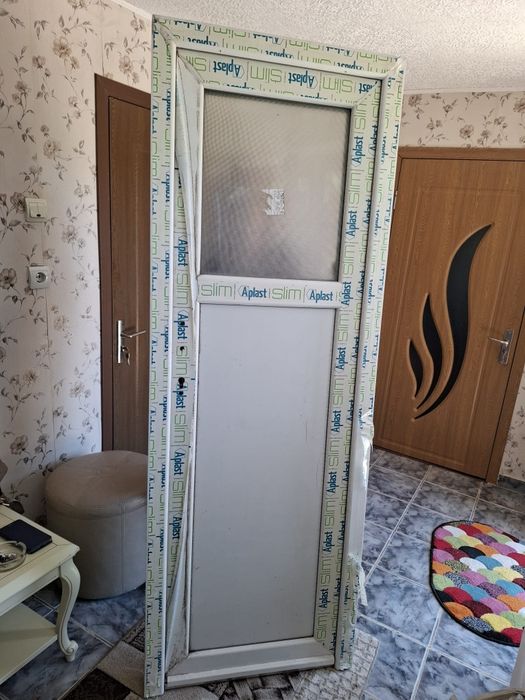 Ușa termopan noua