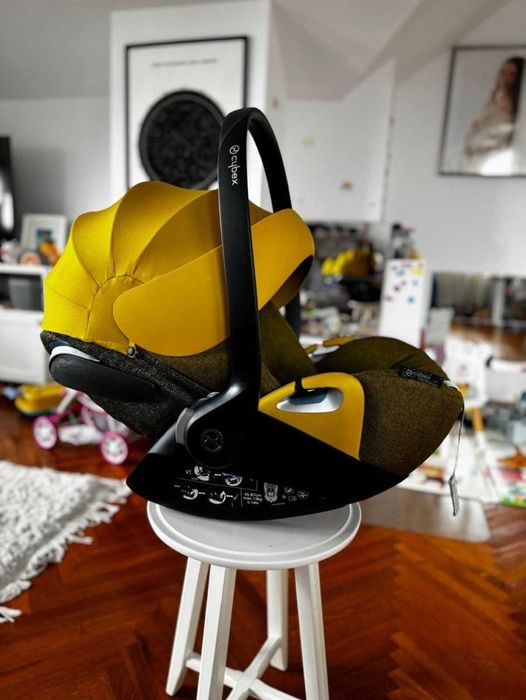 Carucior Cybex Priam Platinum 3 in 1 , cadru Rosegold