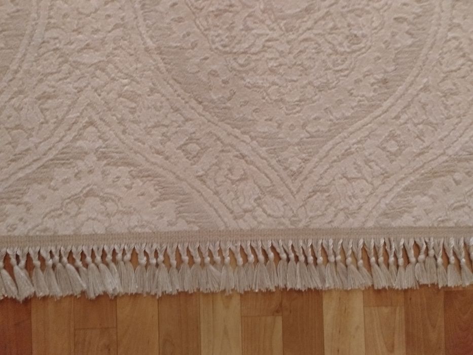 Продам натуральный ковёр