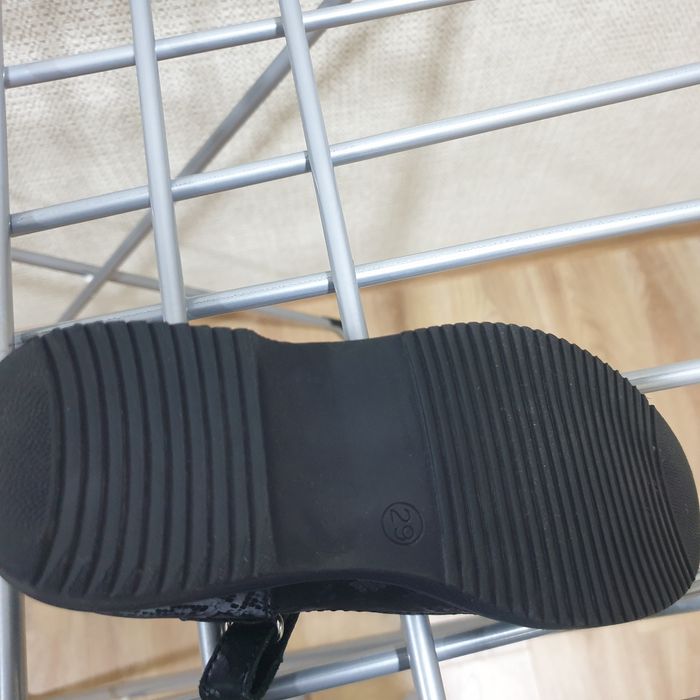 Продам детские туфли, размер 29