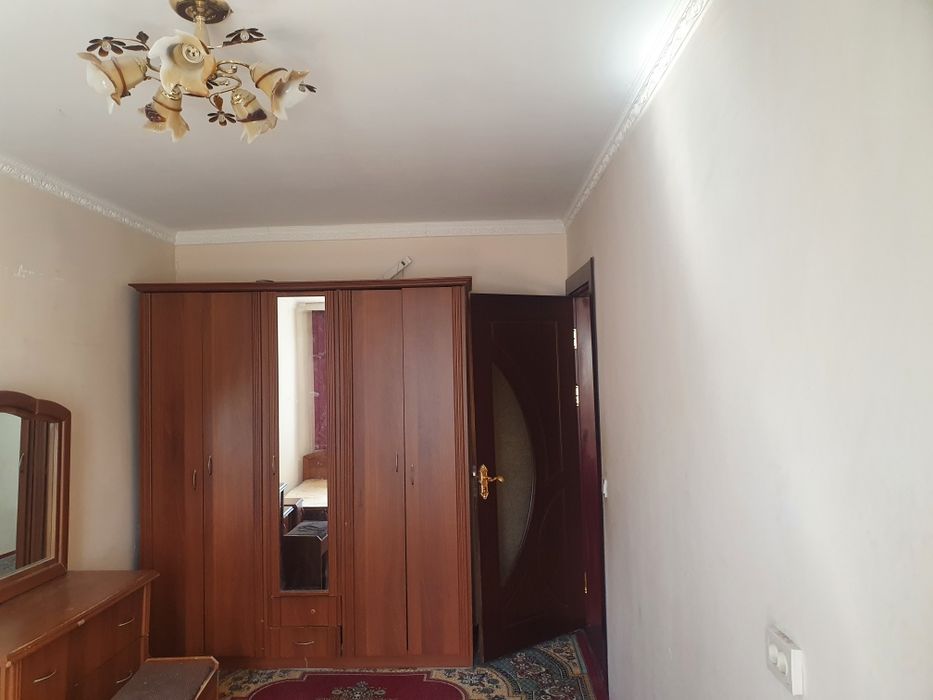 2 xonali kvartira ijaraga beriladi. Oilaga