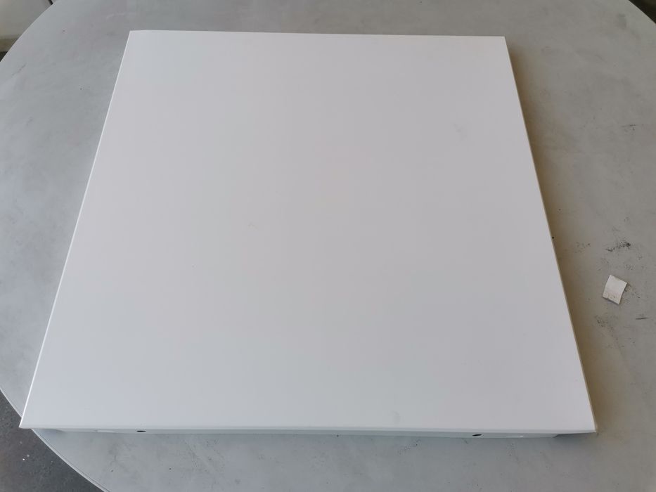 Алуминиеви панели за таван 60x60 см