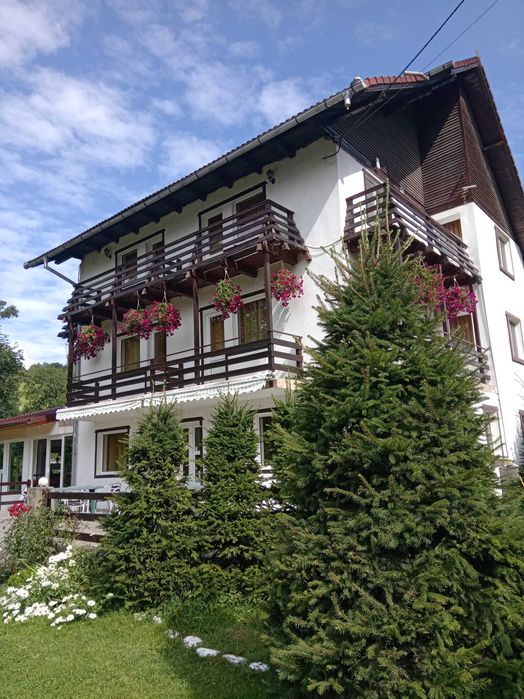 Cabana la munte ideala grupuri, se  accepta tichete