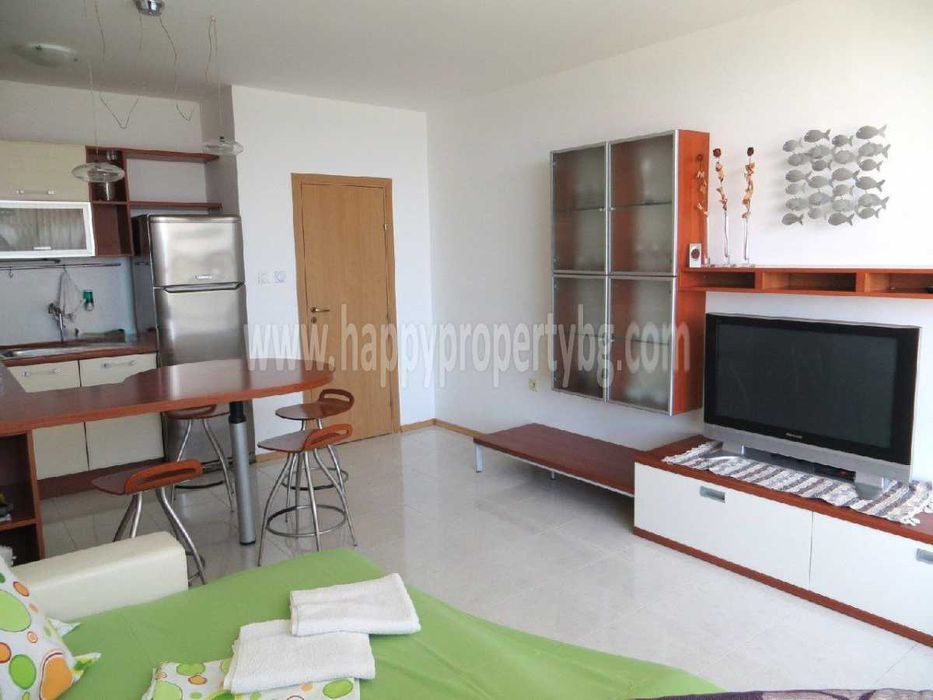 Продава се Двустаен апартамент в Свети Влас - 52 кв.м за 1443 €/кв.м - Снимка #3