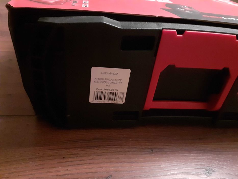 Vând set 2 filetante Milwaukee noi