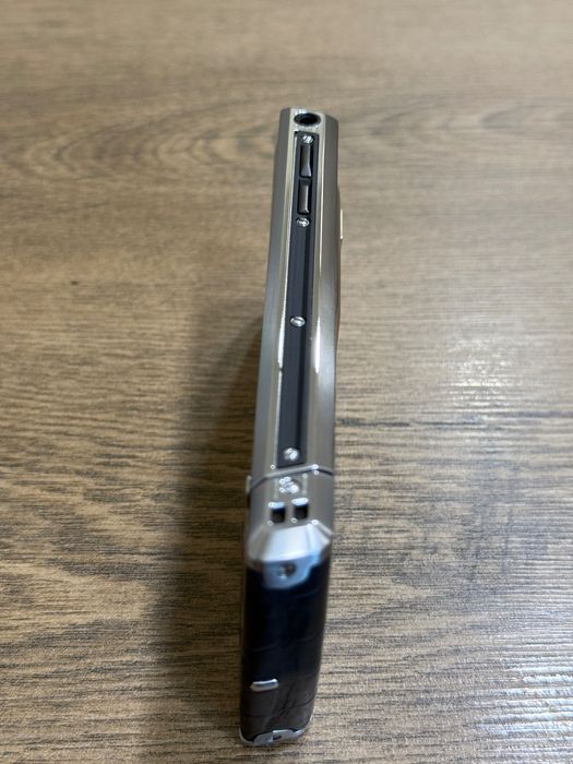 Vertu Ti Black Alligator Luxury Phone