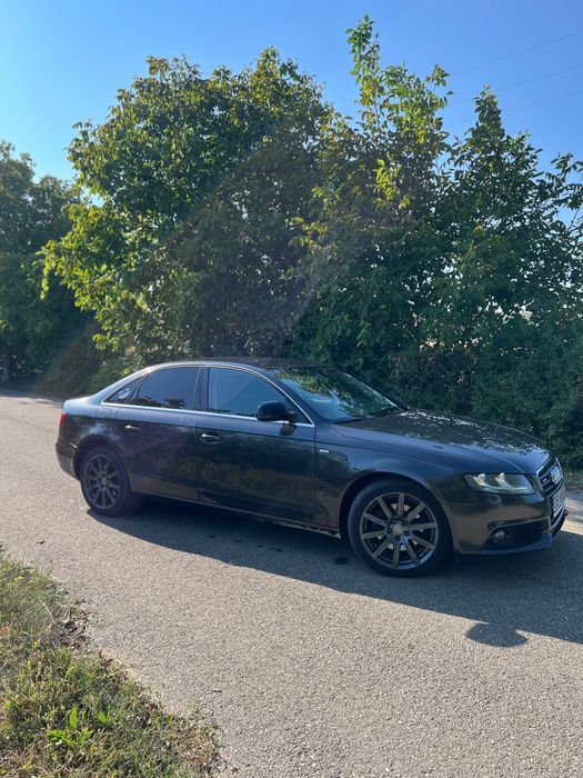 Vand Audi A4 B8 2009