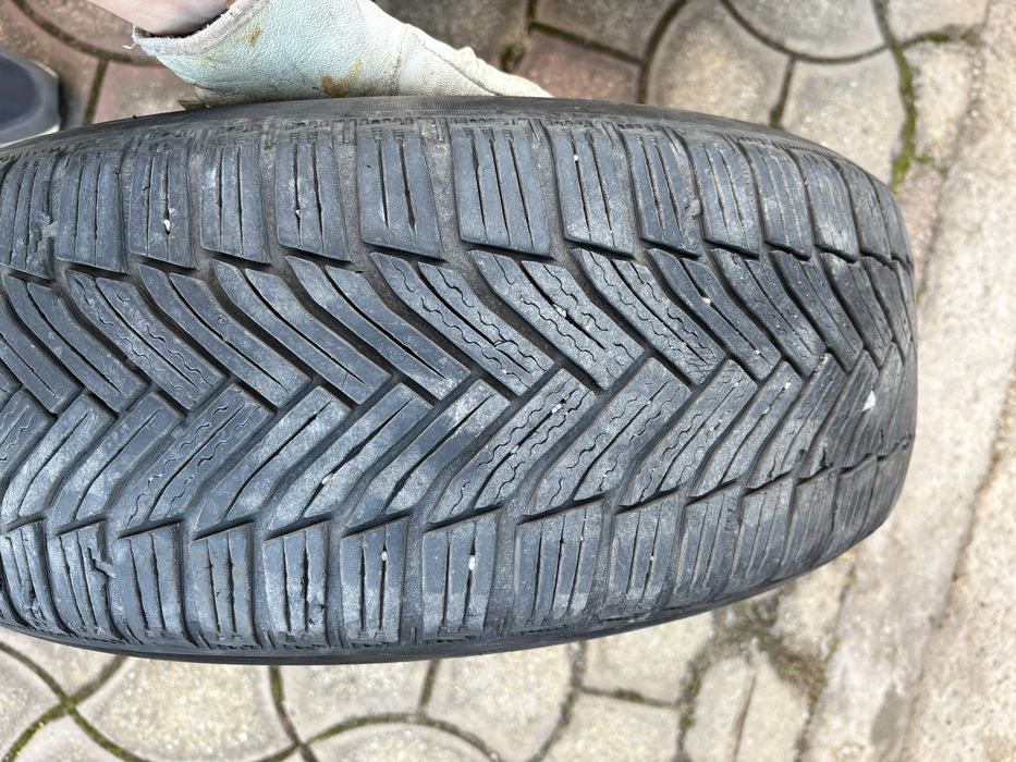 Michelin Alpin 205/60/R16 6 DOT 2x21 2x20