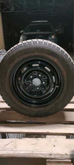 Диск с шиной R 15 размер