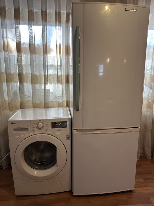 Продам Холодильник Panasonic