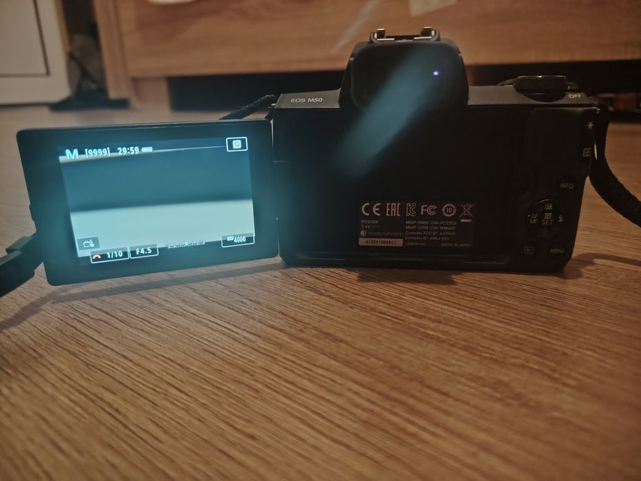 Canon EOS m50 makr ii +  2 обектива