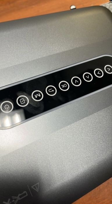 Продам портативный проектор