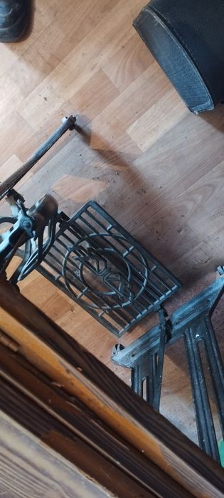 Китайская Швейная машина.а