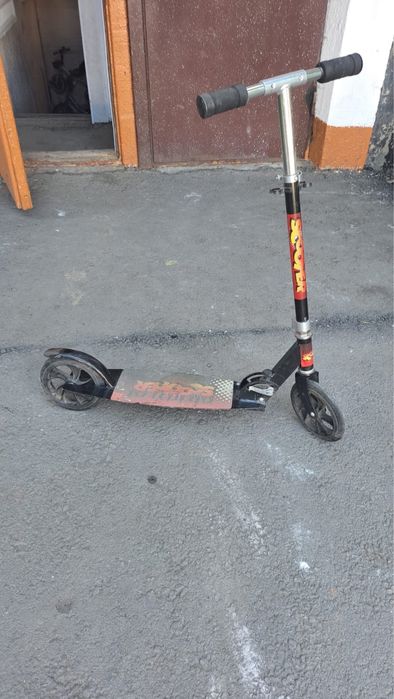 Продам самокат для мальчика