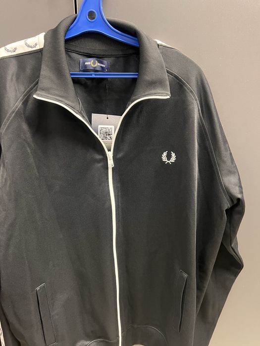 Fred perry олимпийка оригинал. Размер Xl