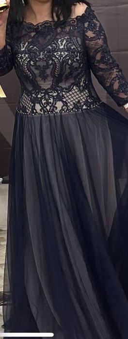 Платье очень красивое