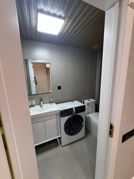 Kvartira samgasi 9 etaj 60kv