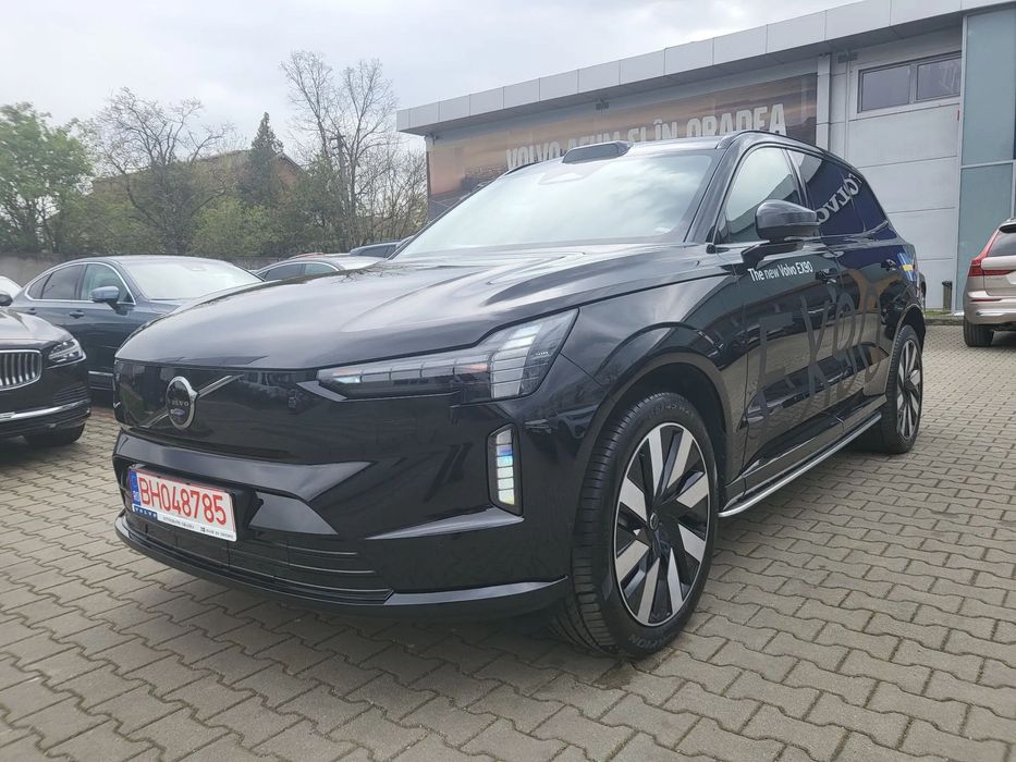 Volvo EX90 full Option/4X4/LIDAR/full LED/Plafon sticla/praguri/piele/BOSE/etc..