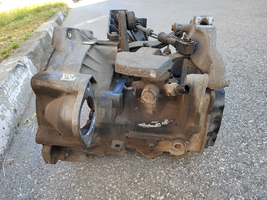 5 степенна скоростна кутия Голф 5 plus