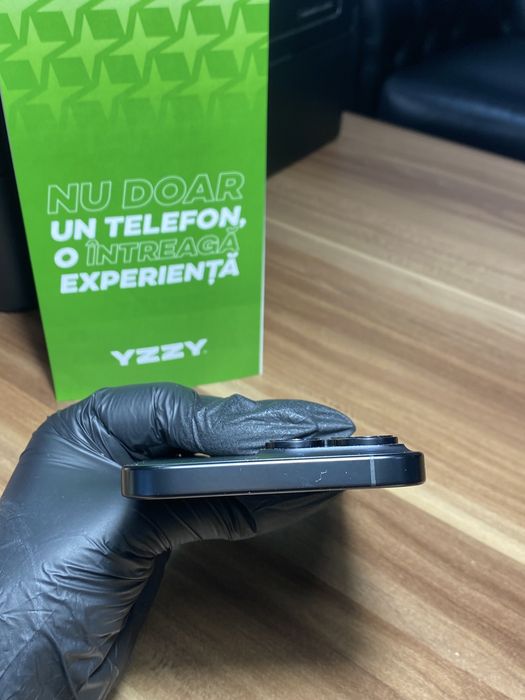 iPhone 16 Pro Max / 1 TB / Sănătate baterie 100% / Foarte bun