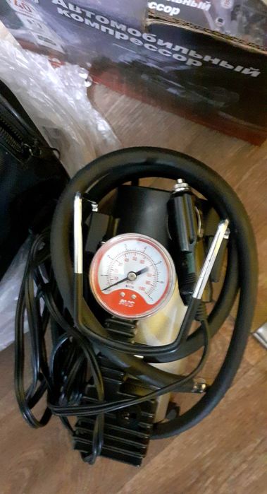 Автомобильный компрессор